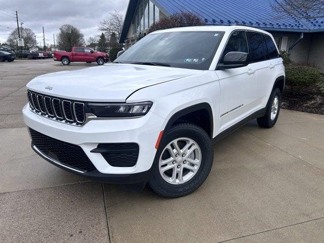 2025 Jeep Grand Cherokee GRAND CHEROKEE LAREDO 4X4