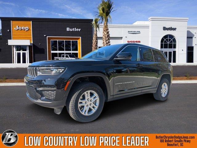 2025 Jeep Grand Cherokee GRAND CHEROKEE LAREDO 4X2