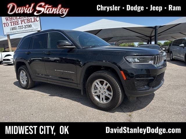 2025 Jeep Grand Cherokee GRAND CHEROKEE LAREDO 4X2