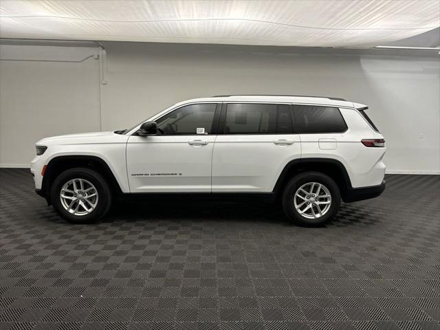 2023 Jeep Grand Cherokee L Laredo 4x4