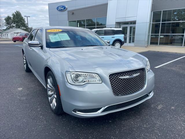 2021 Chrysler 300 Touring