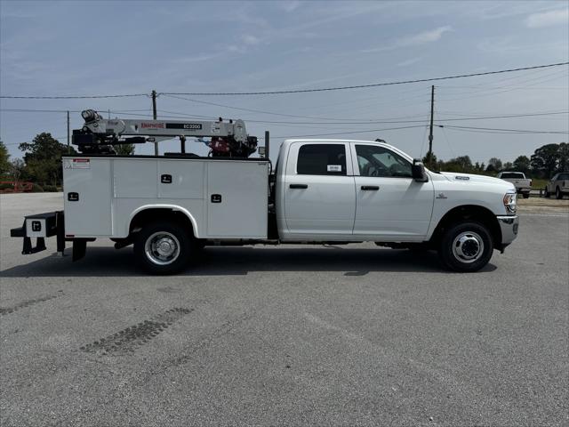 2024 RAM Ram 3500 Chassis Cab RAM 3500 TRADESMAN CREW CAB CHASSIS 4X4 60 CA