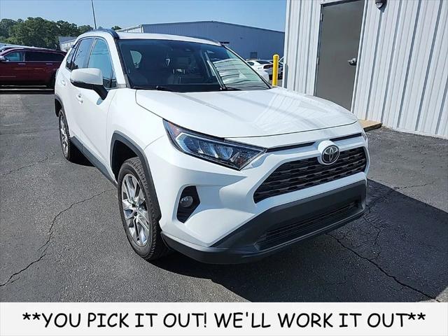 2020 Toyota RAV4 XLE Premium