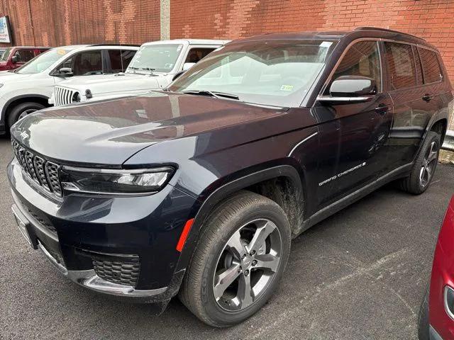 2024 Jeep Grand Cherokee GRAND CHEROKEE L LIMITED 4X4