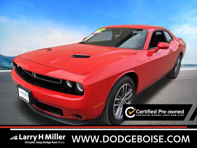 2019 Dodge Challenger SXT AWD