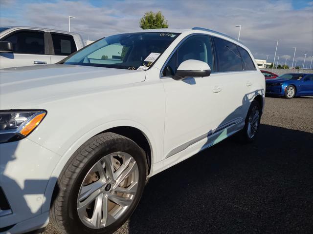 2022 Audi Q7 Premium Plus 55 TFSI quattro Tiptronic