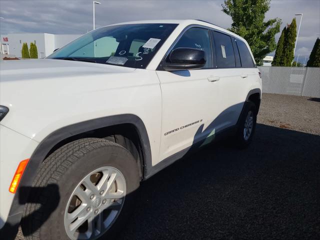 2023 Jeep Grand Cherokee Laredo 4x4