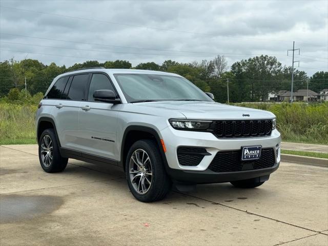 2023 Jeep Grand Cherokee Altitude X 4x4