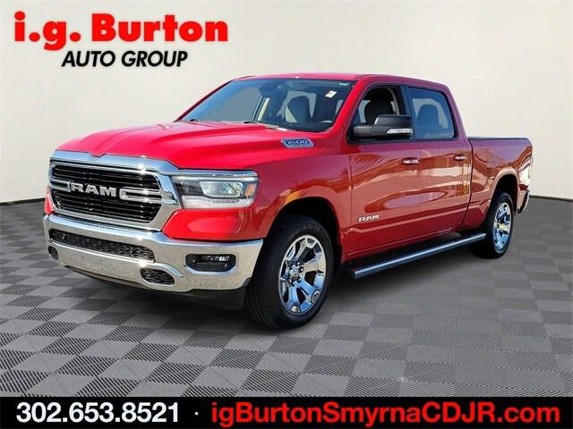 2020 RAM 1500 Big Horn Crew Cab 4x4 64 Box