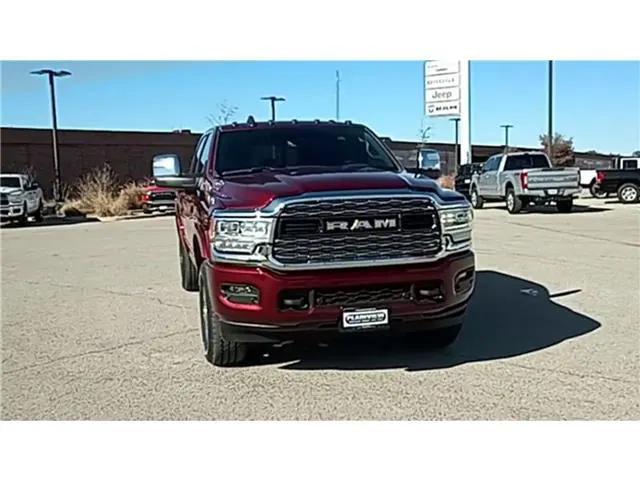 2024 RAM Ram 3500 RAM 3500 LIMITED CREW CAB 4X4 64 BOX