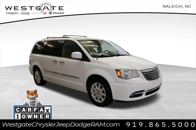 2014 Chrysler Town and Country Touring