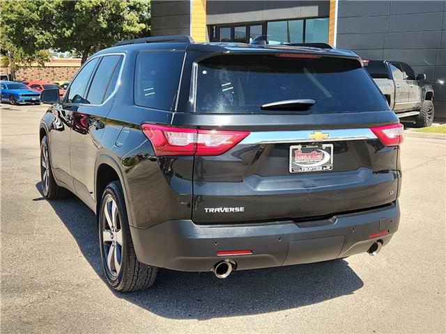 2021 Chevrolet Traverse FWD LT Leather