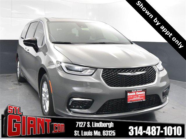 2025 Chrysler Pacifica PACIFICA SELECT