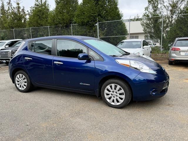 2016 Nissan LEAF S