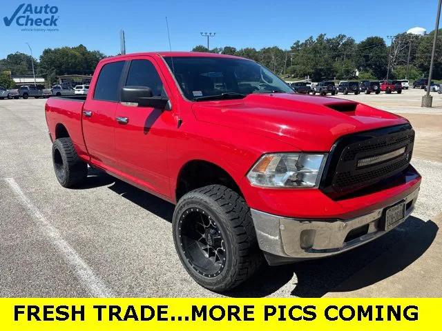 2017 RAM 1500 Big Horn Crew Cab 4x4 64 Box