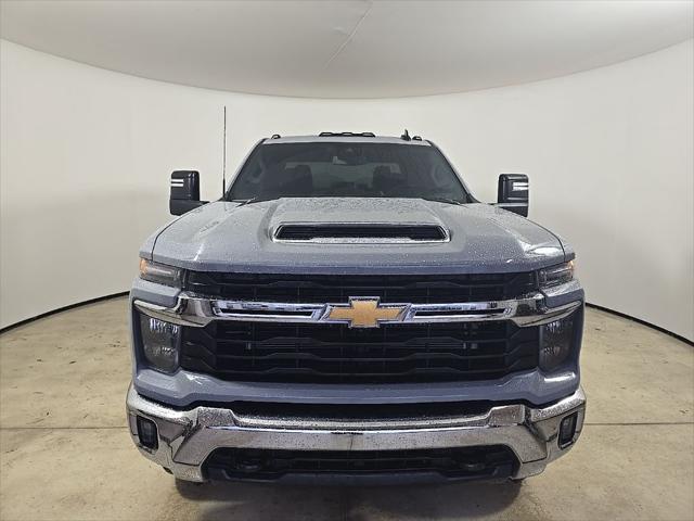 2024 Chevrolet Silverado 2500HD 4WD Crew Cab Standard Bed LT