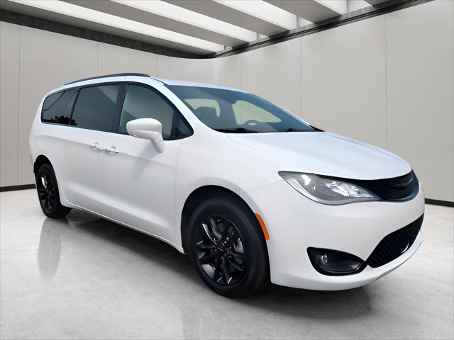 2020 Chrysler Pacifica AWD Launch Edition