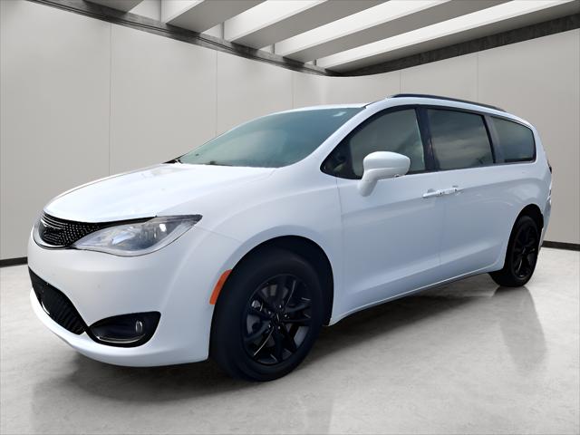 2020 Chrysler Pacifica AWD Launch Edition