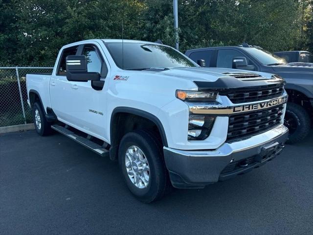 2020 Chevrolet Silverado 3500HD 4WD Crew Cab Standard Bed LT