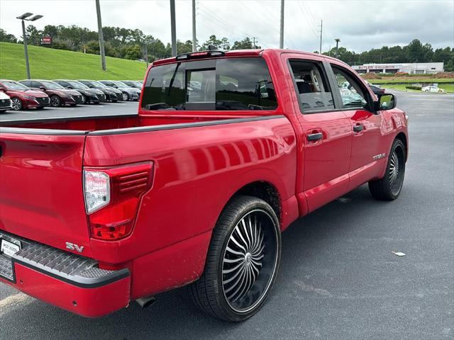 2022 Nissan TITAN Crew Cab SV 4x2