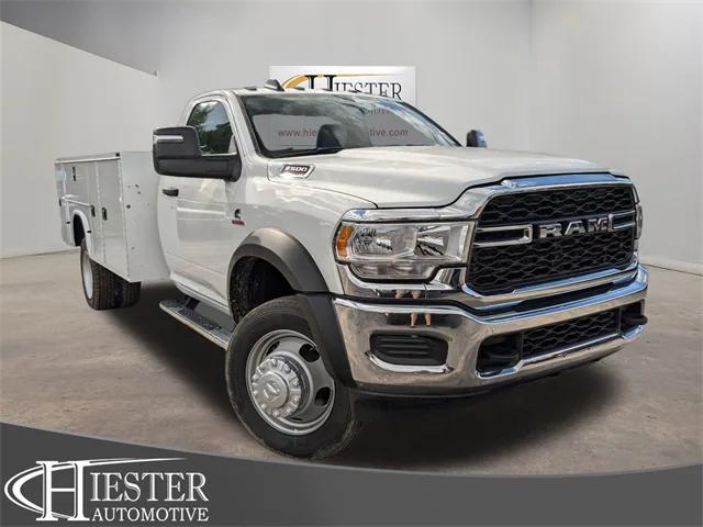 2024 RAM Ram 5500 Chassis Cab RAM 5500 TRADESMAN CHASSIS REGULAR CAB 4X4 84 CA