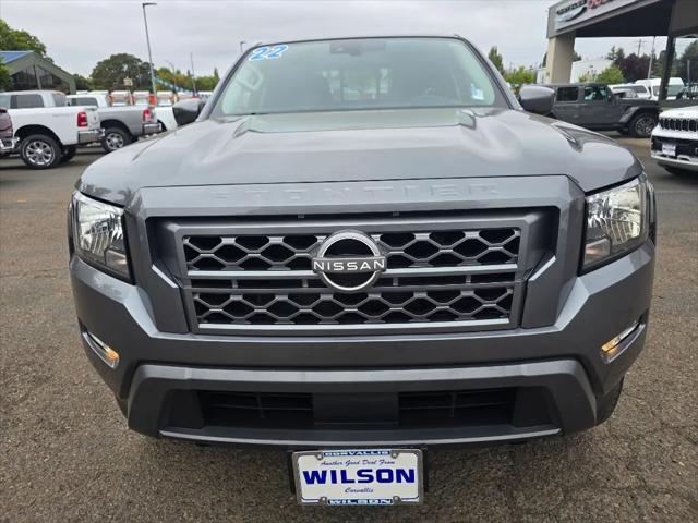 2022 Nissan Frontier Crew Cab SV 4x4