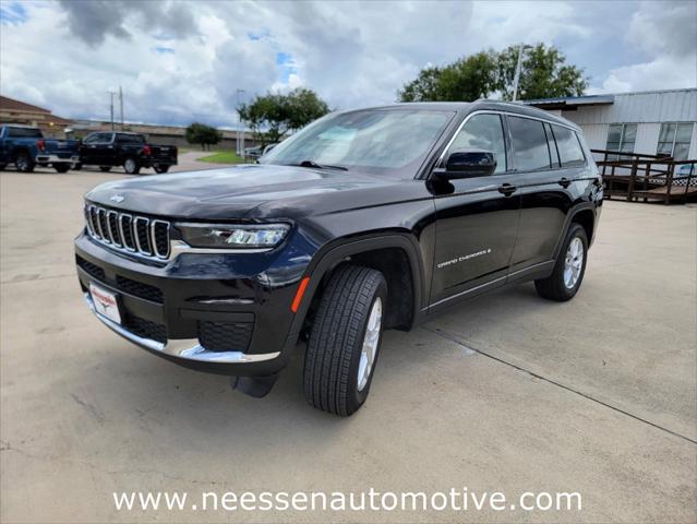 2023 Jeep Grand Cherokee L Laredo 4x4