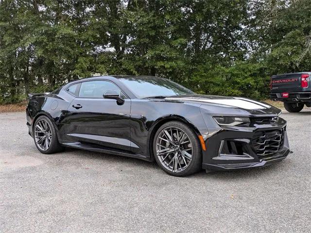 2022 Chevrolet Camaro RWD Coupe ZL1