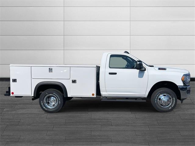 2024 RAM Ram 3500 Chassis Cab RAM 3500 TRADESMAN CHASSIS REGULAR CAB 4X4 60 CA
