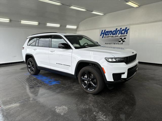 2023 Jeep Grand Cherokee L Altitude 4x4