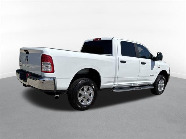 2023 RAM 2500 Big Horn Crew Cab 4x4 64 Box