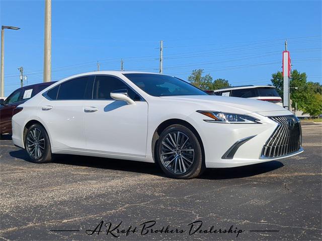 2022 Lexus ES 350