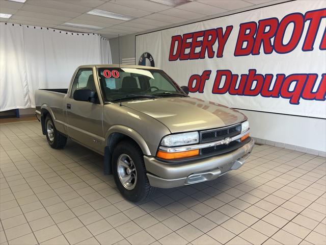 2000 Chevrolet S-10