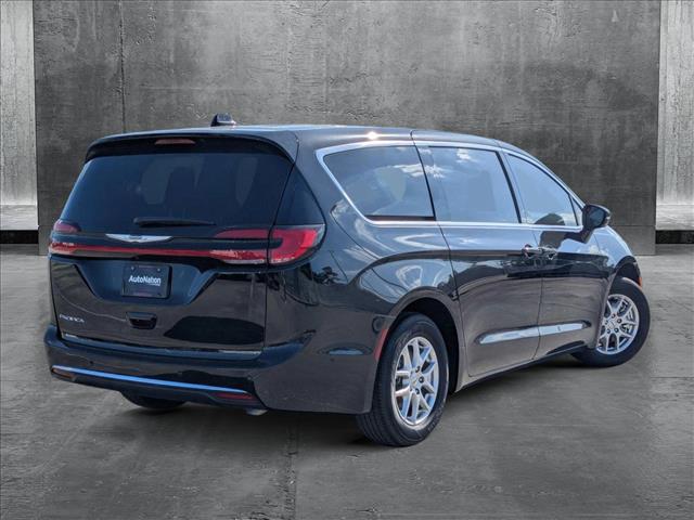 2025 Chrysler Pacifica PACIFICA SELECT