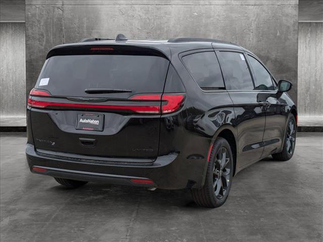 2025 Chrysler Pacifica PACIFICA LIMITED