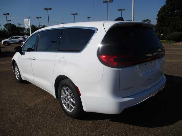 2025 Chrysler Pacifica PACIFICA SELECT