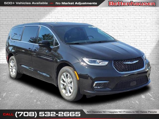 2025 Chrysler Pacifica PACIFICA SELECT AWD