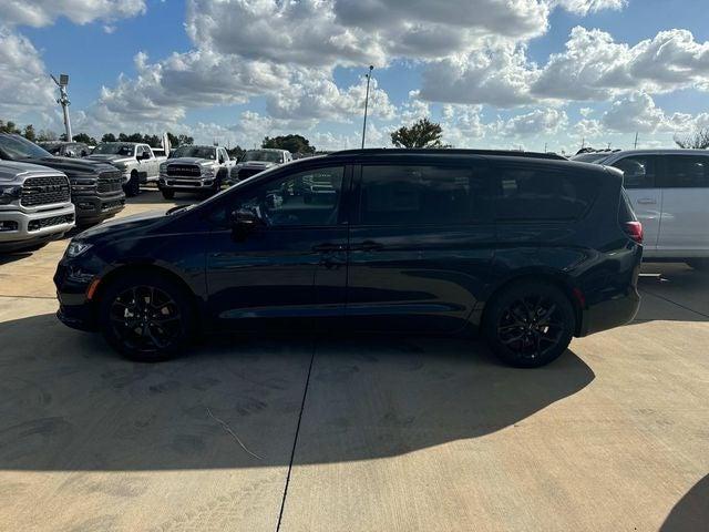 2025 Chrysler Pacifica PACIFICA LIMITED