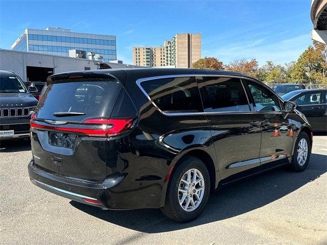 2025 Chrysler Pacifica PACIFICA SELECT