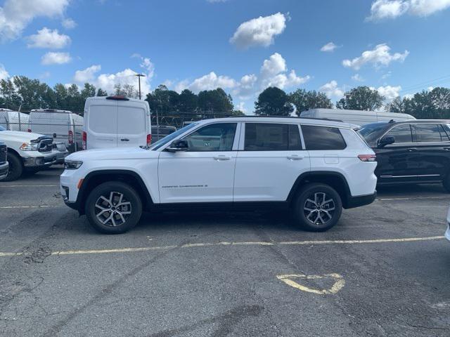 2025 Jeep Grand Cherokee GRAND CHEROKEE LAREDO X 4X2