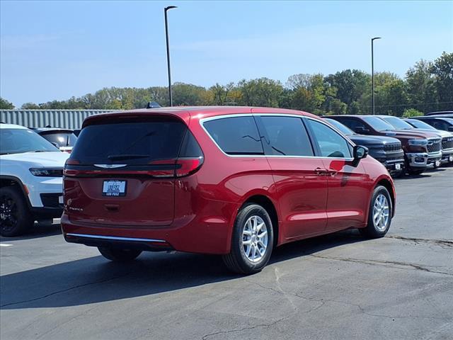 2025 Chrysler Pacifica PACIFICA SELECT