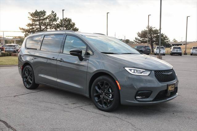 2025 Chrysler Pacifica PACIFICA LIMITED 2025 Chrysler Pacifica PACIFICA LIMITED