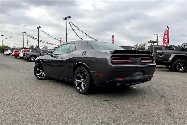 2017 Dodge Challenger SXT