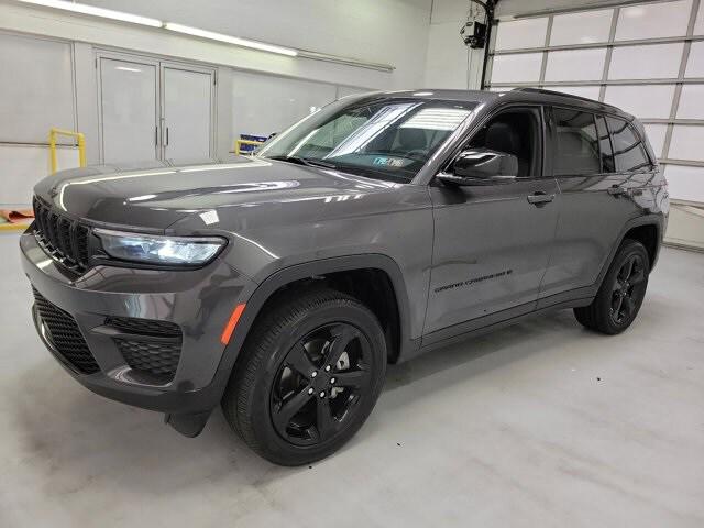 2023 Jeep Grand Cherokee Altitude 4x4