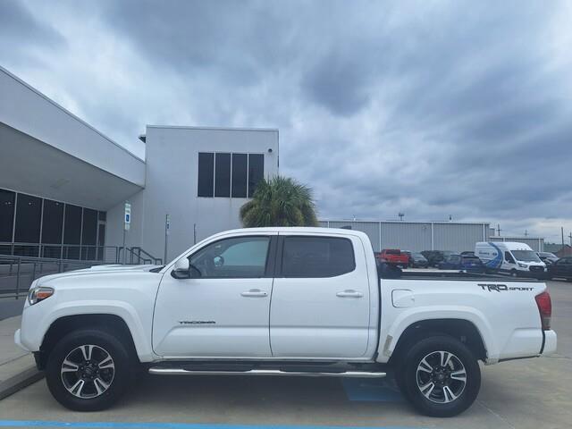 2017 Toyota Tacoma SR5 V6