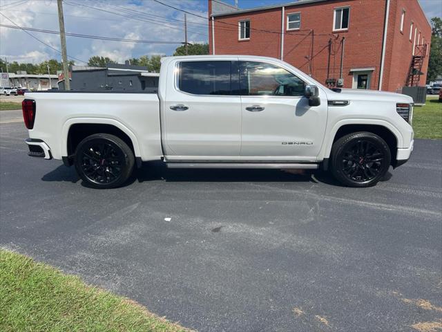 2023 GMC Sierra 1500 4WD Crew Cab Short Box Denali