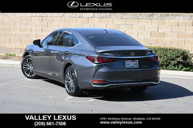 2025 Lexus ES 300h ES 300h