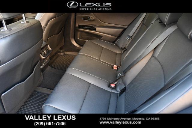 2025 Lexus ES 300h ES 300h