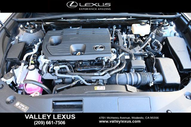 2025 Lexus ES 300h ES 300h