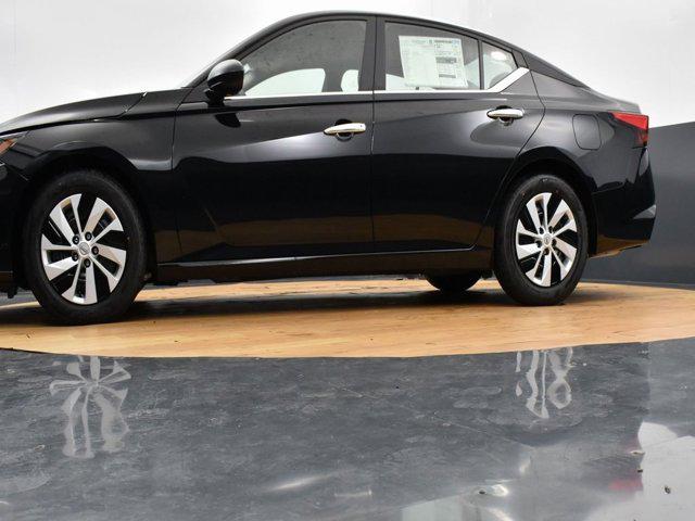 2025 Nissan Altima S FWD